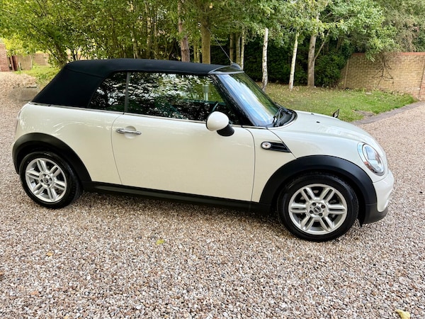Used MINI Convertible 2014 for sale - 76124864: Photo 22