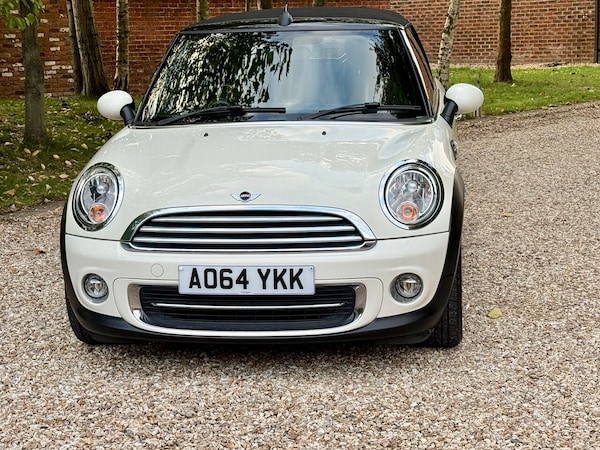 Used MINI Convertible 2014 for sale - 76124864: Photo 32