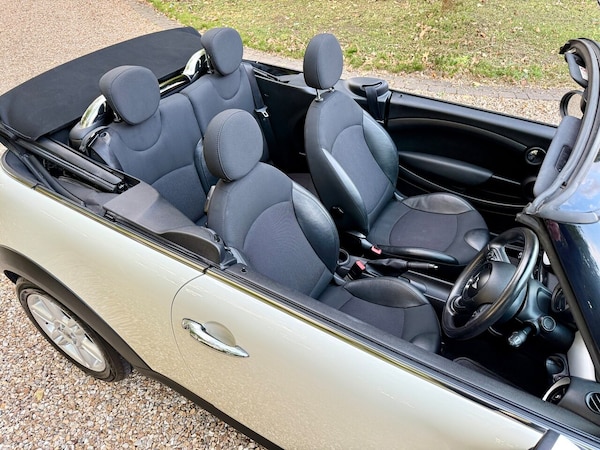 Used MINI Convertible 2014 for sale - 76124864: Photo 35