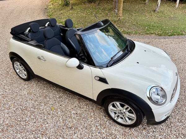 Used MINI Convertible 2014 for sale - 76124864: Photo 3
