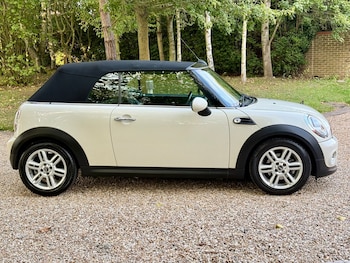 Used MINI Convertible 2014 for sale - 76124864: Photo 4