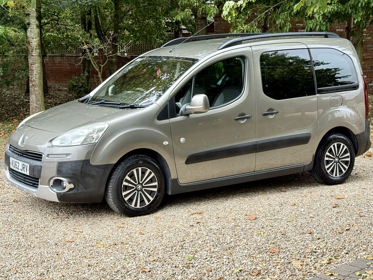 Used Peugeot Partner Tepee 2012 for sale - 76344871: Photo 12