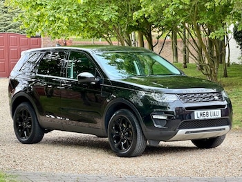 Used Land Rover Discovery Sport 2018 for sale - 78624504: Photo