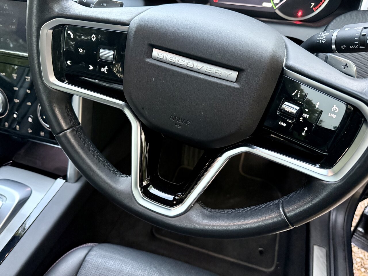 Used Land Rover Discovery Sport 2023 for sale - 76344866: Photo 27
