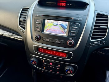 Used Kia Sorento 2014 for sale - 77031636: Photo