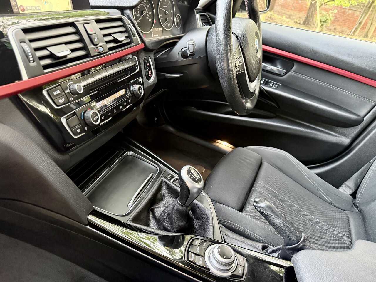 Used BMW 3 Series 2016 for sale - 76018431: Photo 34