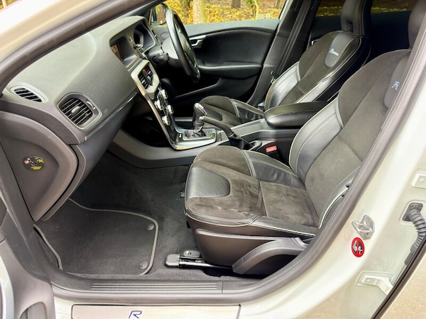 Used Volvo V40 2014 for sale - 76317045: Photo 15