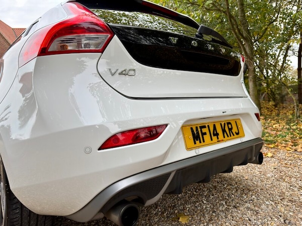 Used Volvo V40 2014 for sale - 76317045: Photo 21