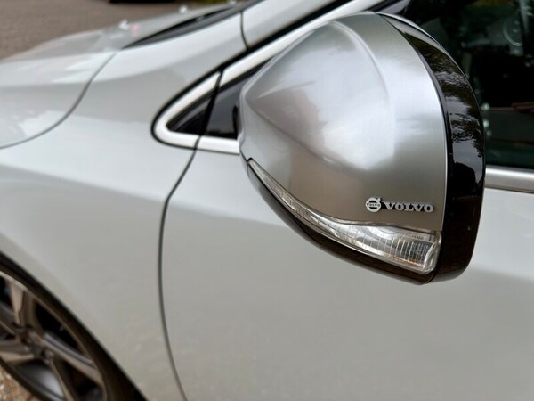 Used Volvo V40 2014 for sale - 76317045: Photo 25