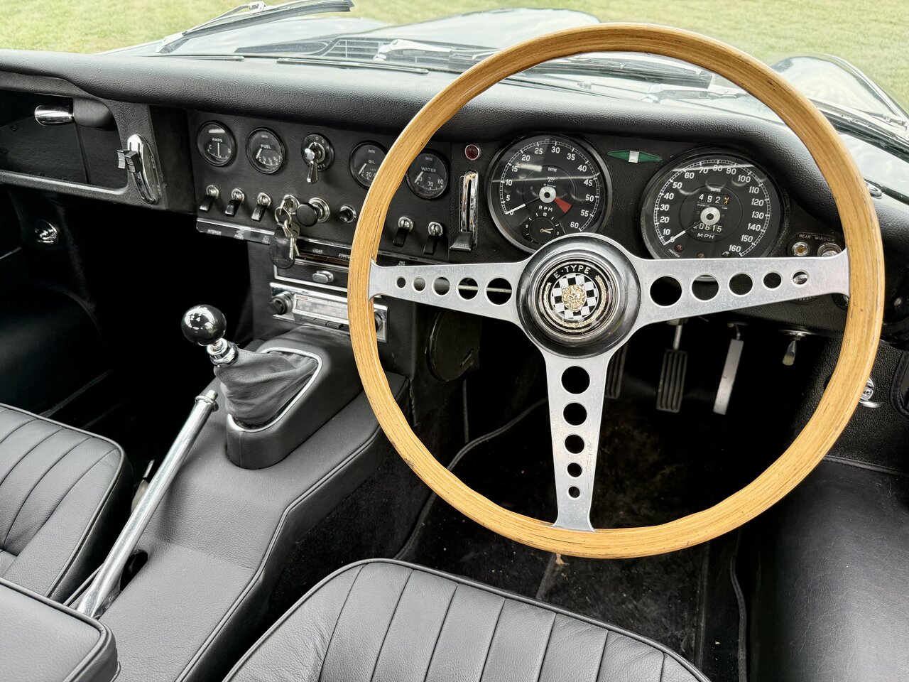 Vehicle 29