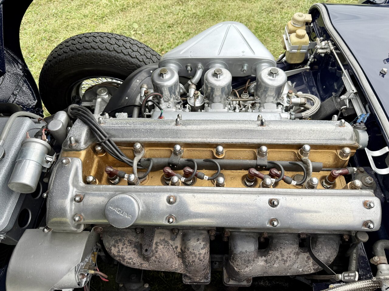 Vehicle 35