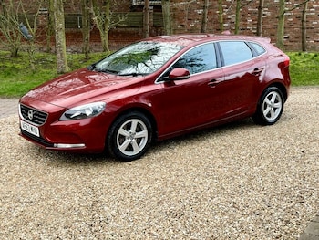 Volvo V40 feature image
