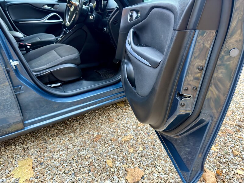 Used Vauxhall Zafira 2014 for sale - 76691656: Photo 18