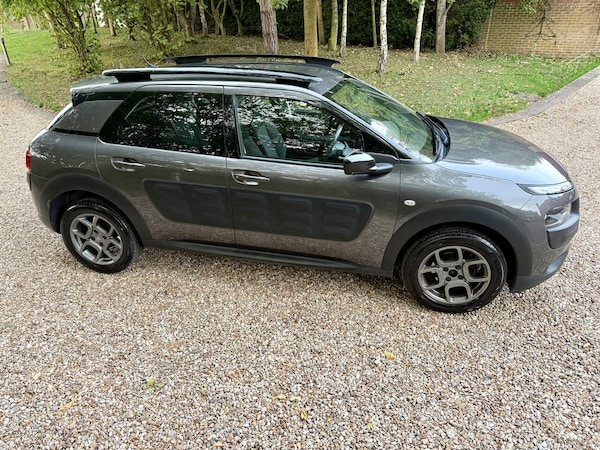 Used Citroen C4 Cactus 2018 for sale - 76297277: Photo 13