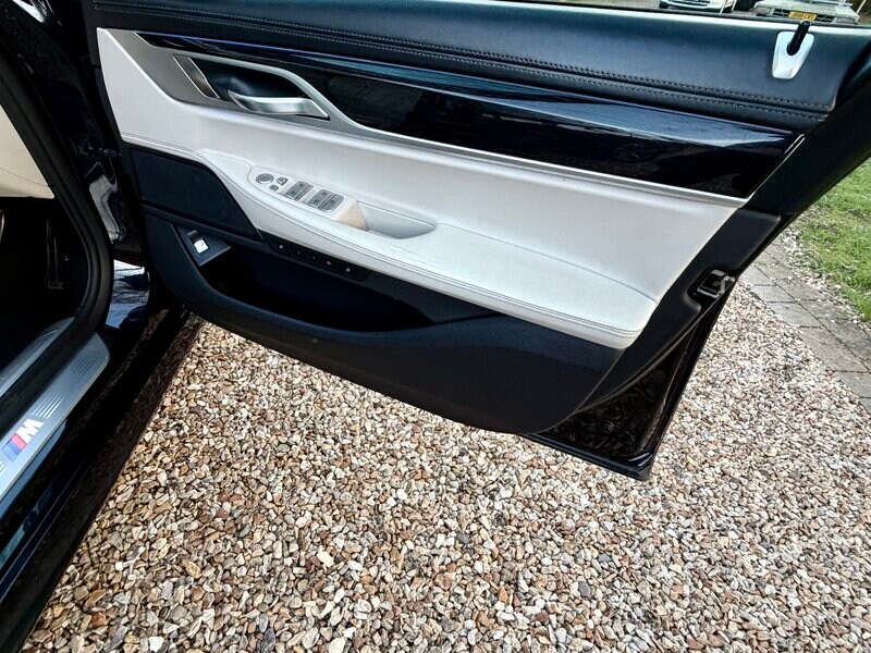 Used BMW 7 Series 2018 for sale - 77747509: Photo 19