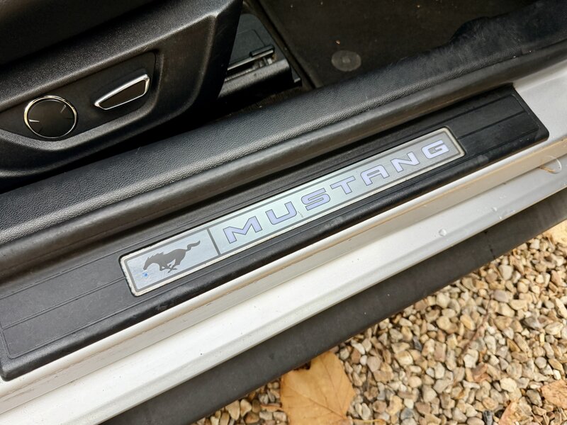 Used Ford Mustang 2016 for sale - 76691668: Photo 11