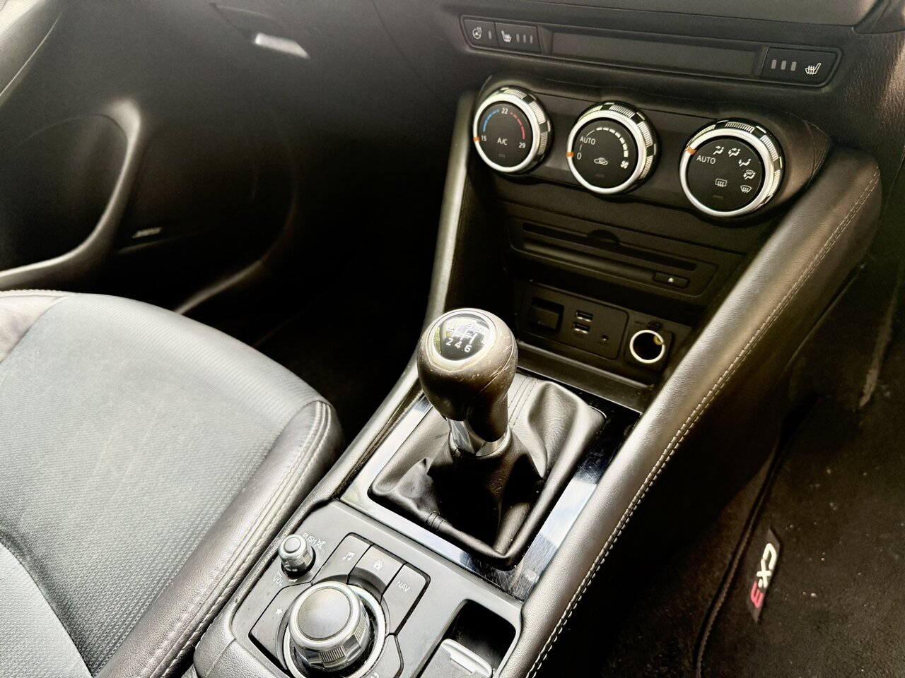 Used Mazda CX-3 2018 for sale - 76691663: Photo 9