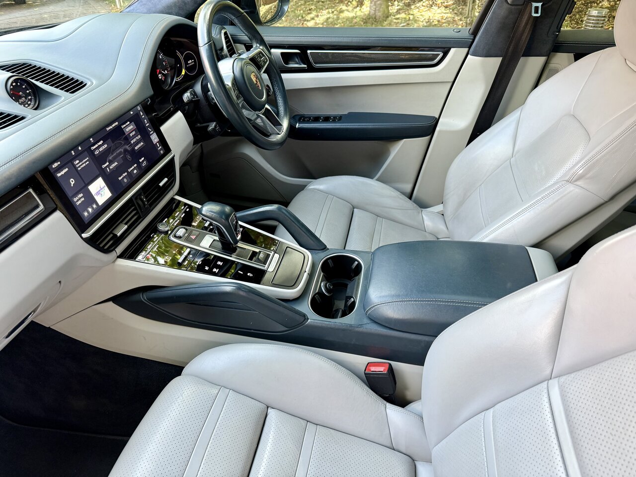Used Porsche Cayenne 2019 for sale - 76344872: Photo 12