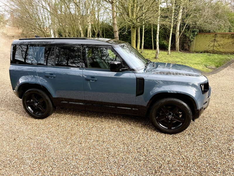 Used Land Rover Defender 2021 for sale - 77638212: Photo 3