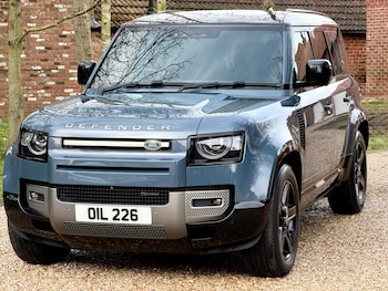 Used Land Rover Defender 2021 for sale - 77638212: Photo