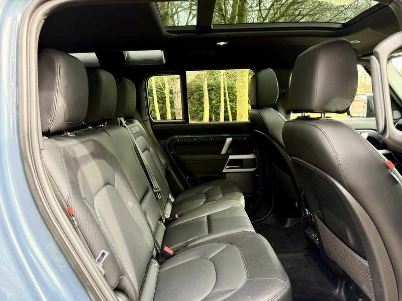 Used Land Rover Defender 2021 for sale - 77638212: Photo 9