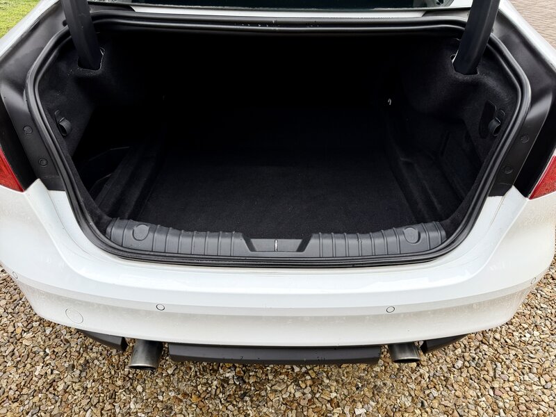 Used Jaguar XF 2018 for sale - 77638211: Photo 23