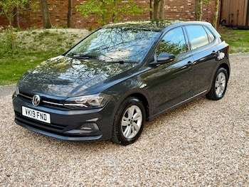 Used Volkswagen Polo 2019 for sale - 78443628: Photo