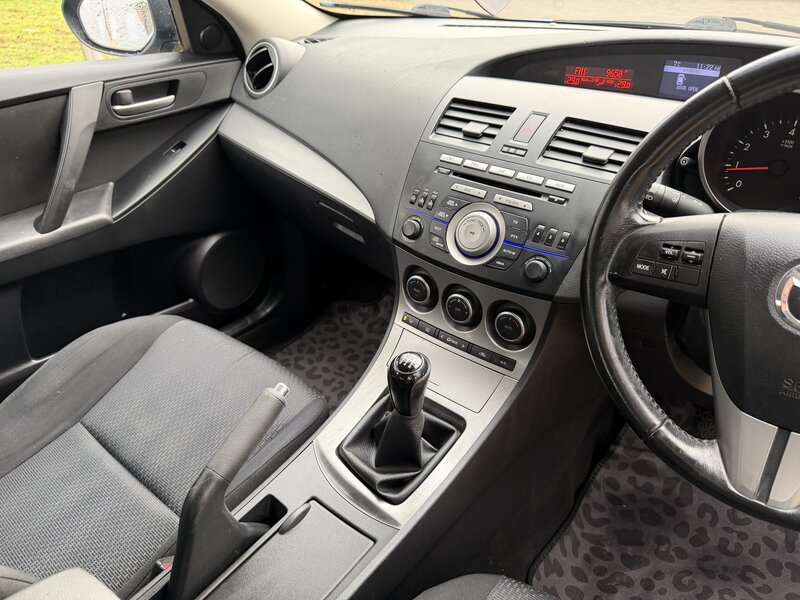 Used Mazda Mazda3 2009 for sale - 77407425: Photo 19