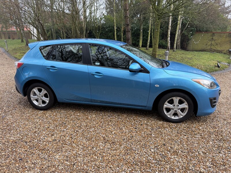 Used Mazda Mazda3 2009 for sale - 77407425: Photo 3