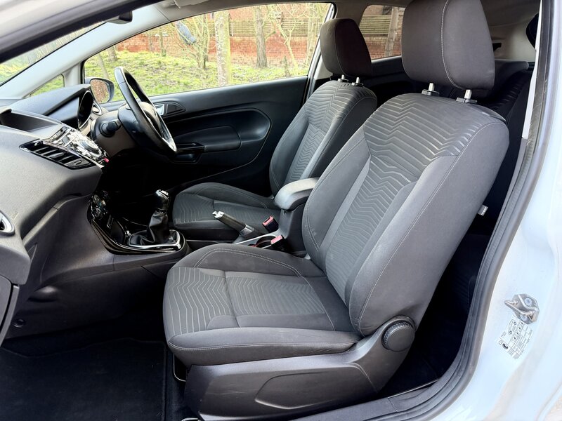 Used Ford Fiesta 2012 for sale - 77747508: Photo 31