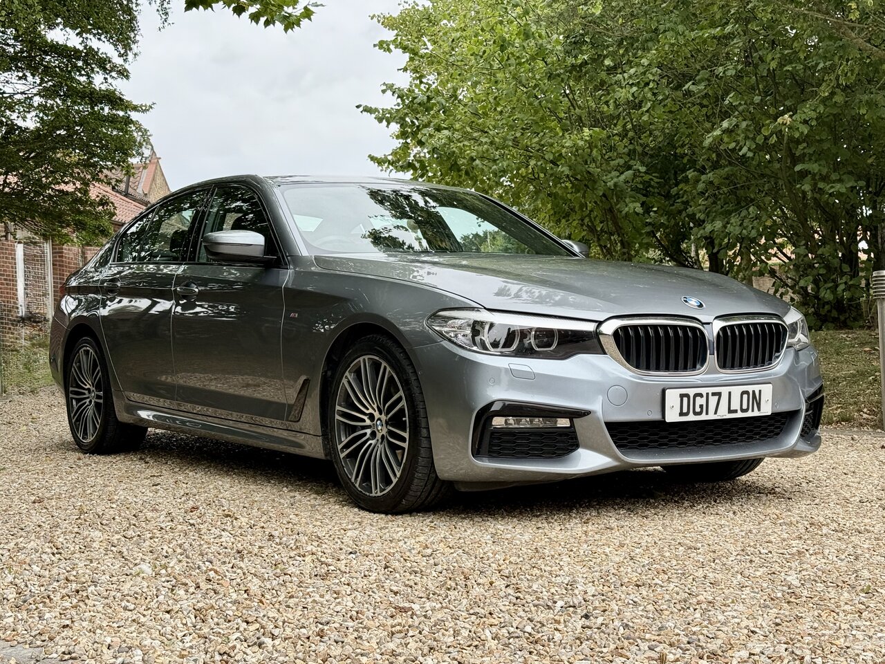 Used BMW 5 Series 2017 for sale - 76098098: Photo 3