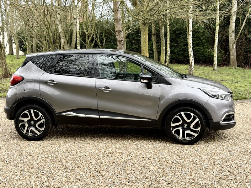 Used Renault Captur 2016 for sale - 77582585: Photo 2
