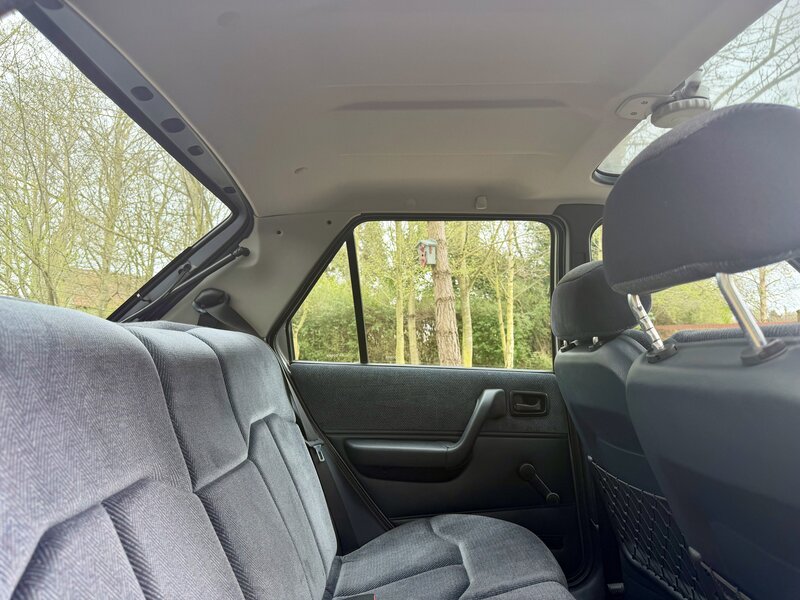 Used Ford Fiesta 1995 for sale - 78009489: Photo 12