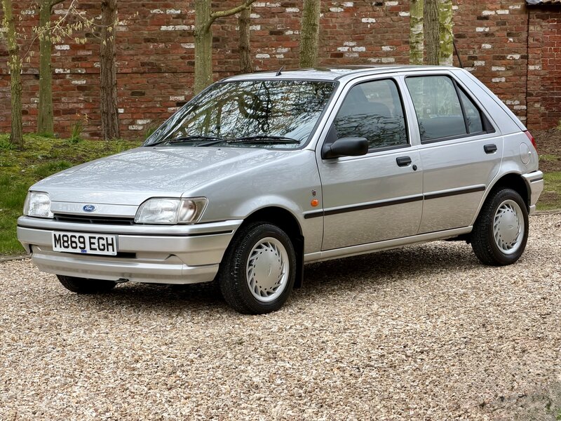Used Ford Fiesta 1995 for sale - 78009489: Photo 21