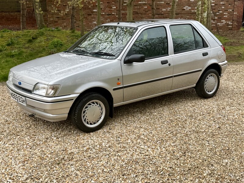 Used Ford Fiesta 1995 for sale - 78009489: Photo 8