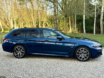 Used BMW 5 Series 2022 for sale - 77755776: Photo