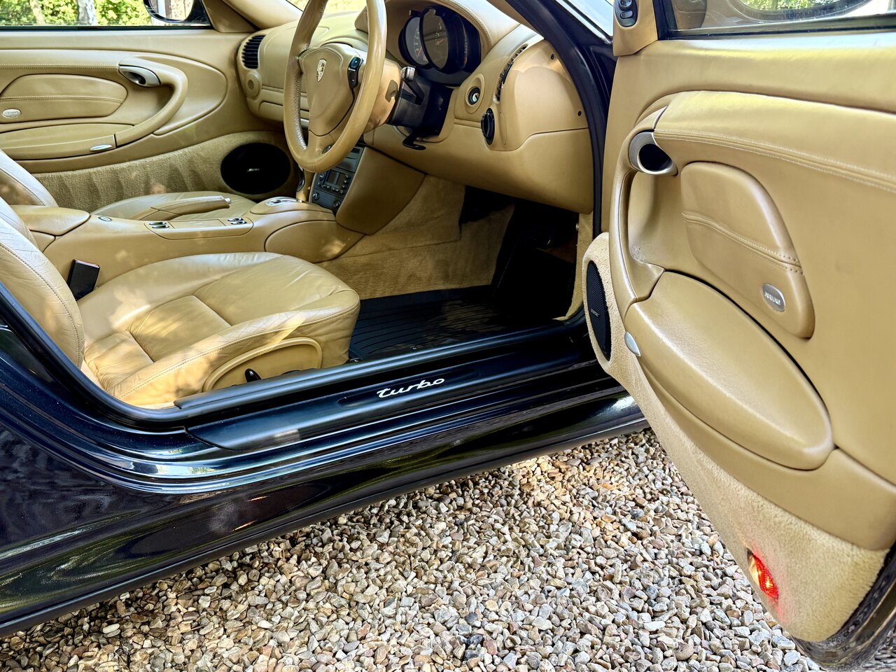 Used Porsche 911 2001 for sale - 77421306: Photo 16