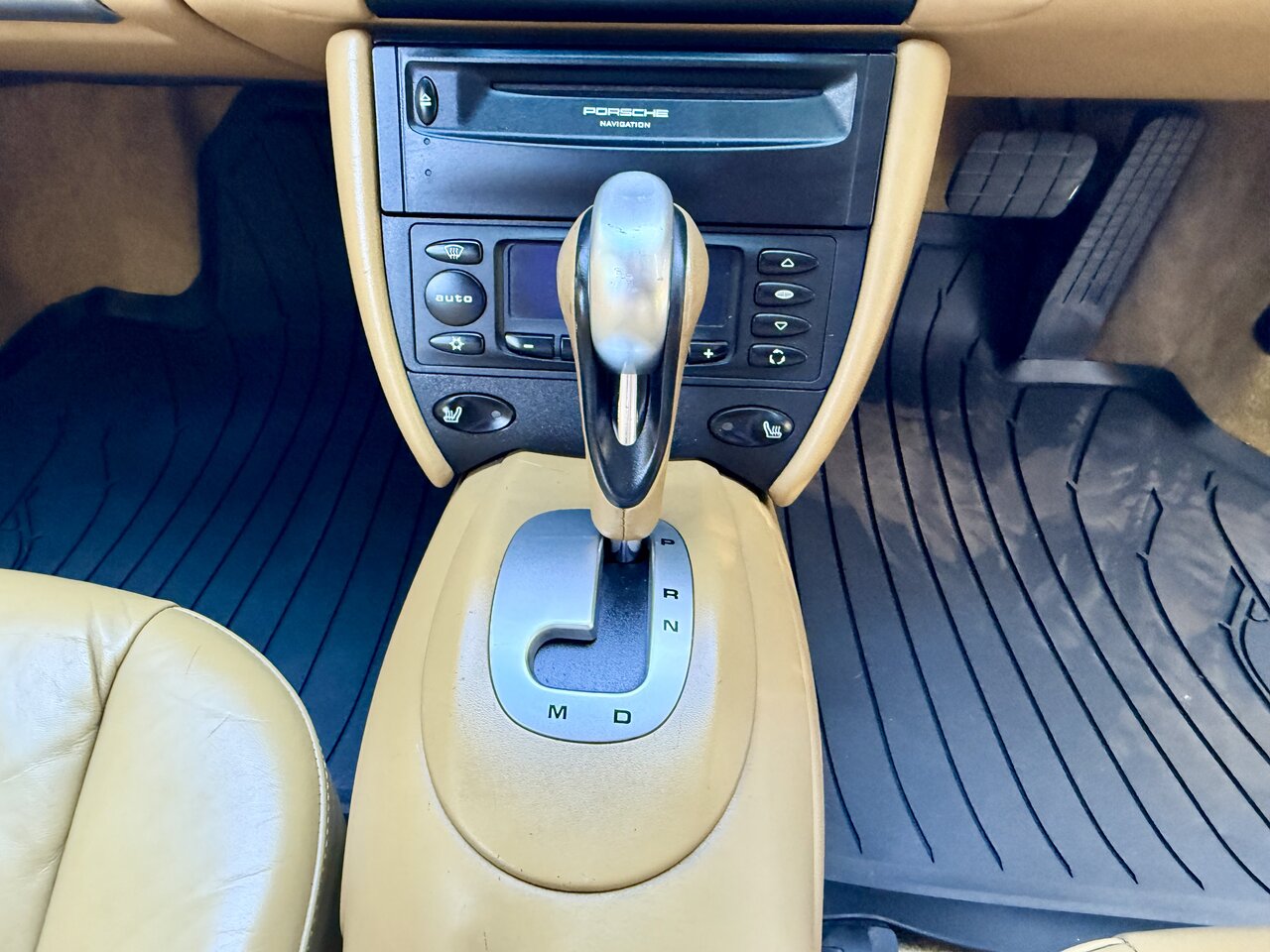 Used Porsche 911 2001 for sale - 77421306: Photo 51