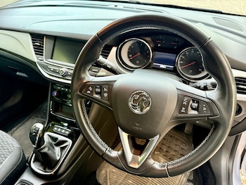 Used Vauxhall Astra 2020 for sale - 76229178: Photo