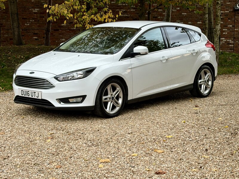 Used Ford Focus 2016 for sale - 76372593: Photo 1