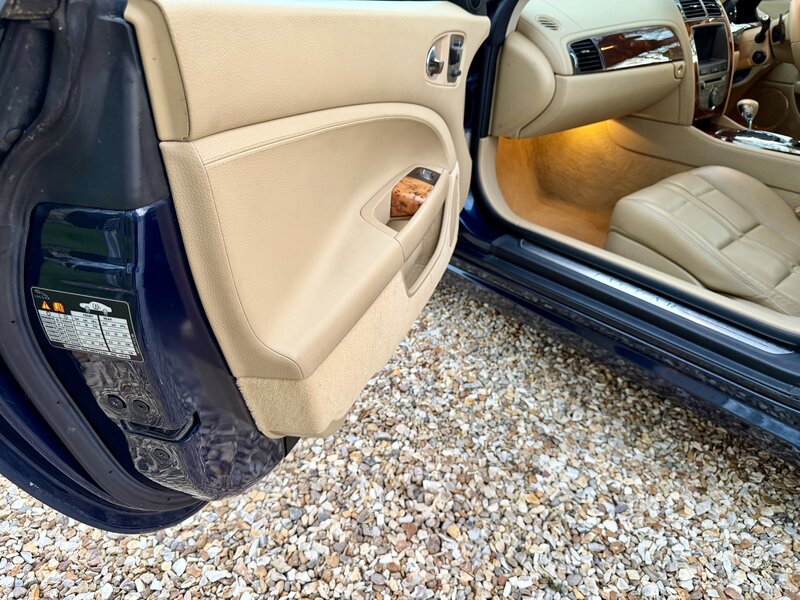 Used Jaguar XK 2008 for sale - 78103169: Photo 17