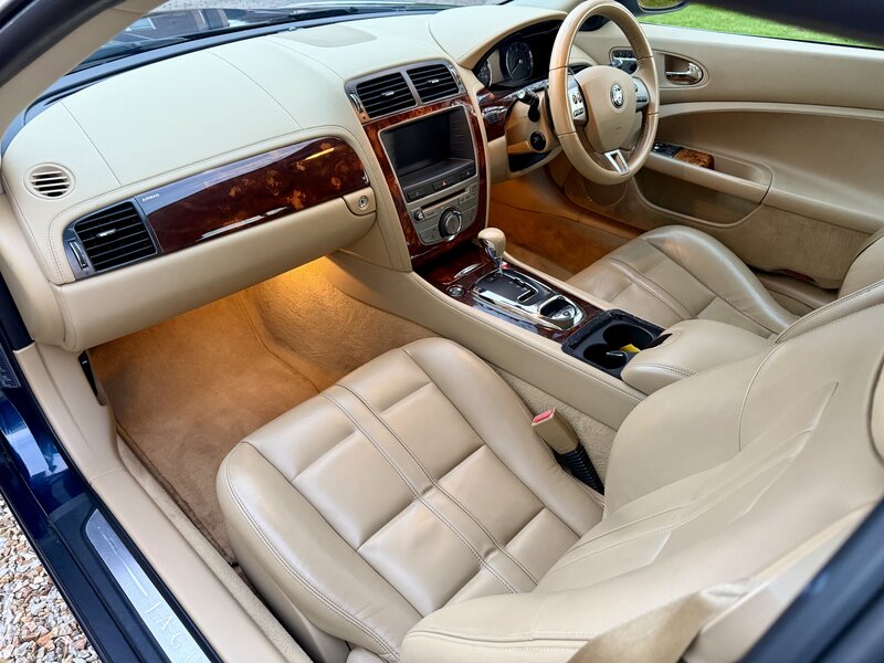 Used Jaguar XK 2008 for sale - 78103169: Photo 20