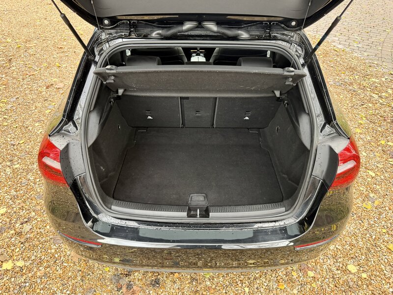 Used Mercedes-Benz A-Class 2019 for sale - 76745463: Photo 11