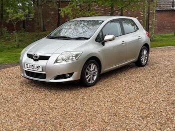 2009 - 1.3 Auris Tr Vvt-i S/s 5dr