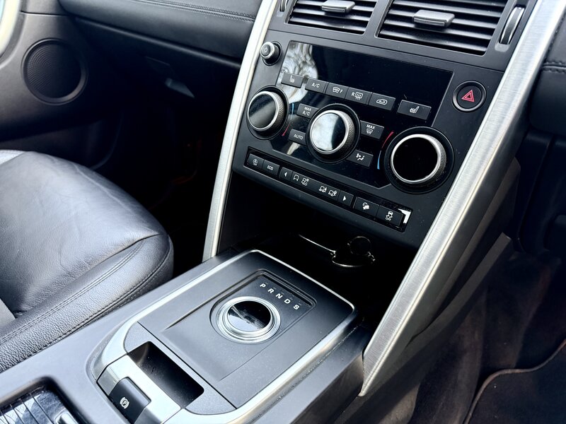 Used Land Rover Discovery Sport 2018 for sale - 77582587: Photo 17