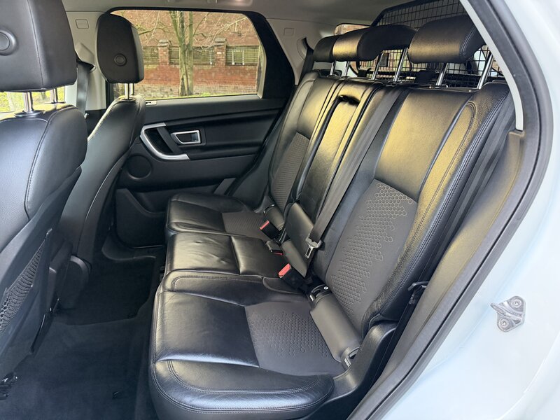 Used Land Rover Discovery Sport 2017 for sale - 77373148: Photo 13