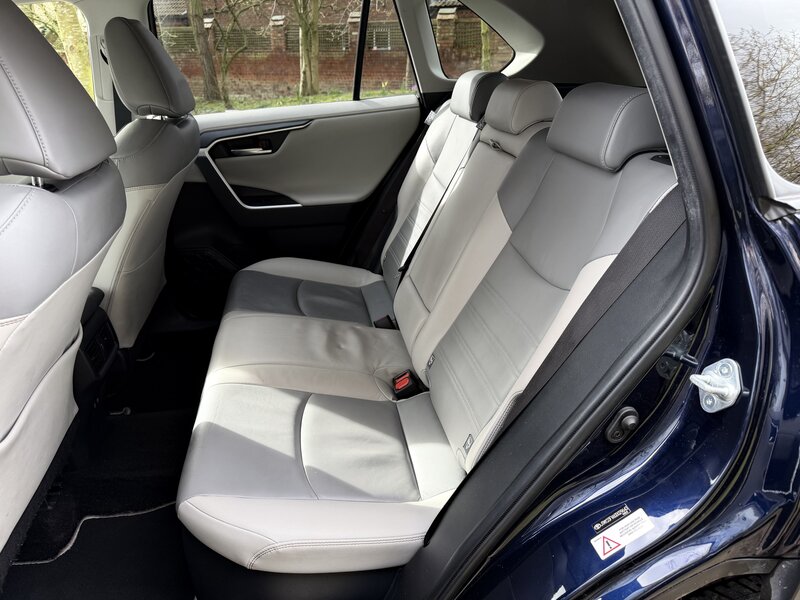 Used Toyota RAV4 2019 for sale - 78137095: Photo 20