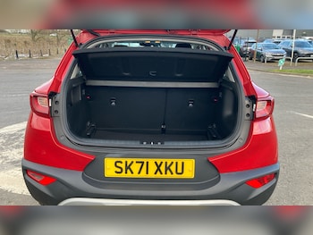 Used Kia Stonic 2021 for sale - 77836765: Photo