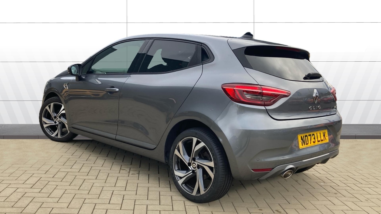 Used Renault Clio 2023 for sale - 76144557: Photo 2