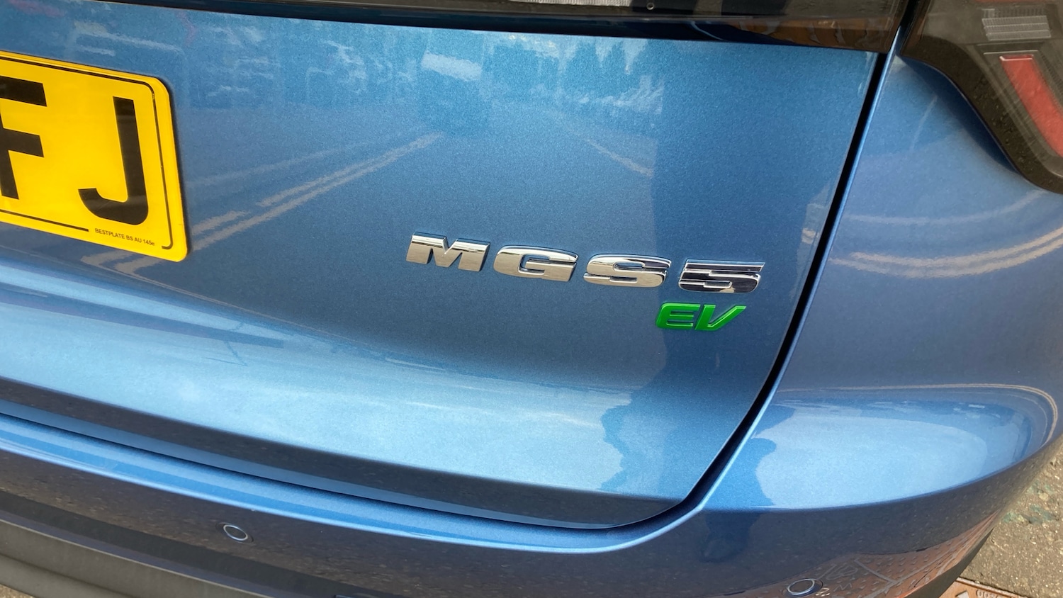 Vehicle 44